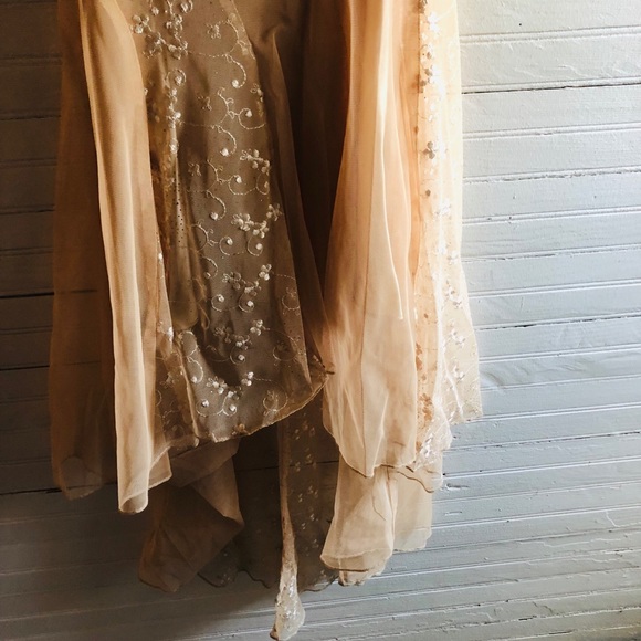 Gold high low dress - Picture 2 of 5